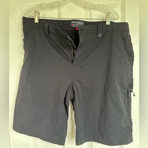 Men 686 Everywhere Short Black Size 36